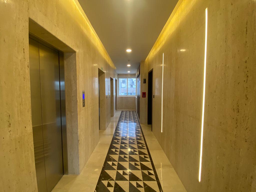 9 - Resham, Bandra West