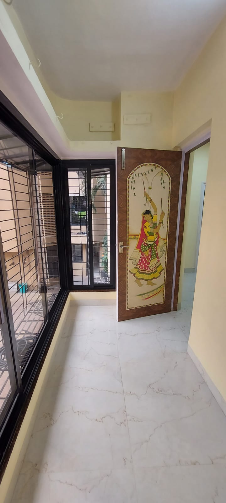 11 - Sunny Side, Andheri West