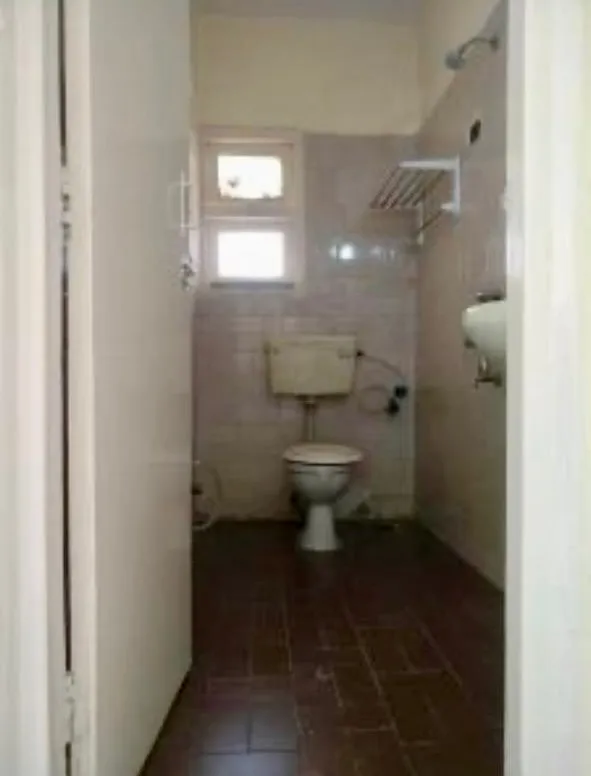 2 BHK Flats for Sale in Skyway Apartments, Andheri West