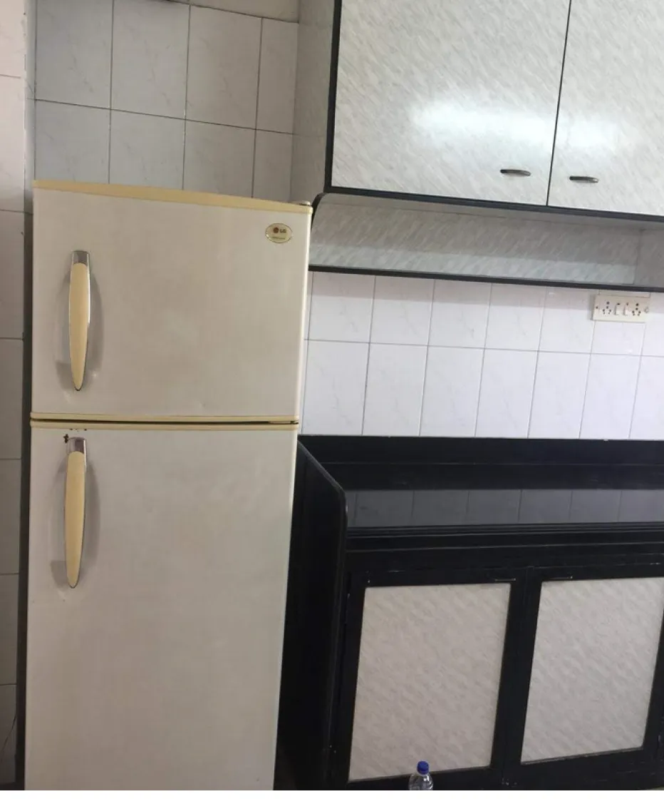 1 BHK Flats on Rent in Juhu Abhishek Apartment, Andheri West