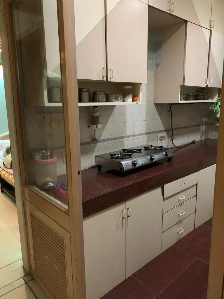 2 BHK Flats for Sale in Himalaya Building, Worli