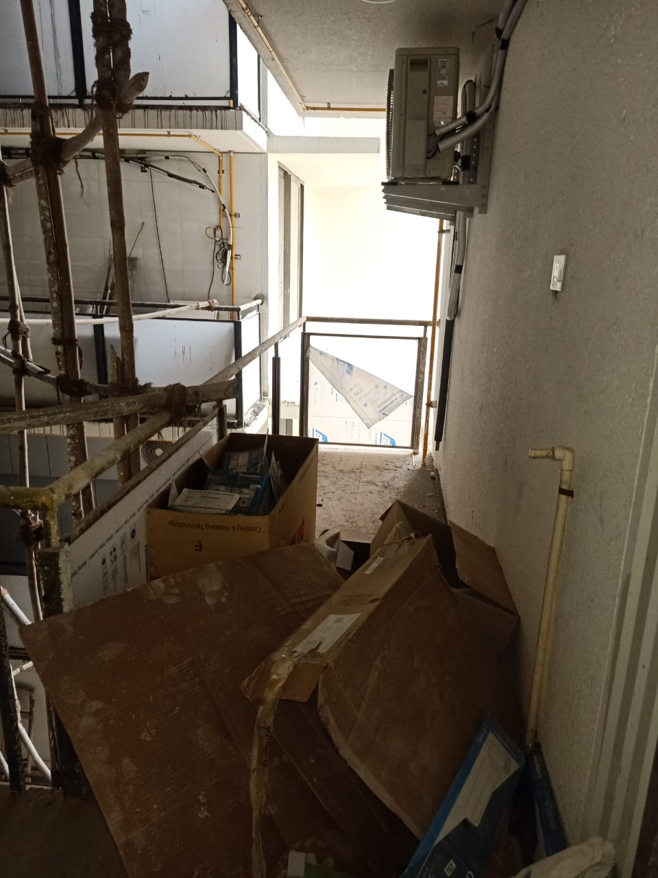 6 - Dlh The Park, Andheri West