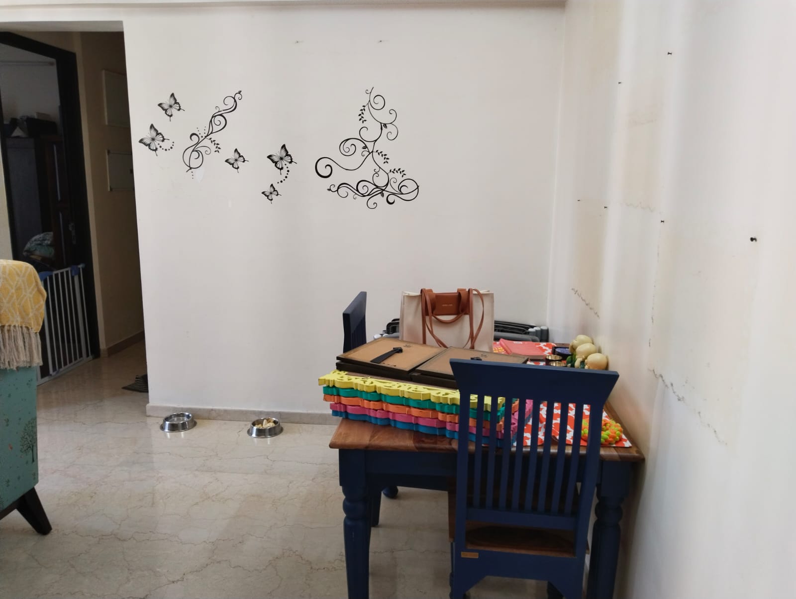 1 - Emerald Isle, Powai