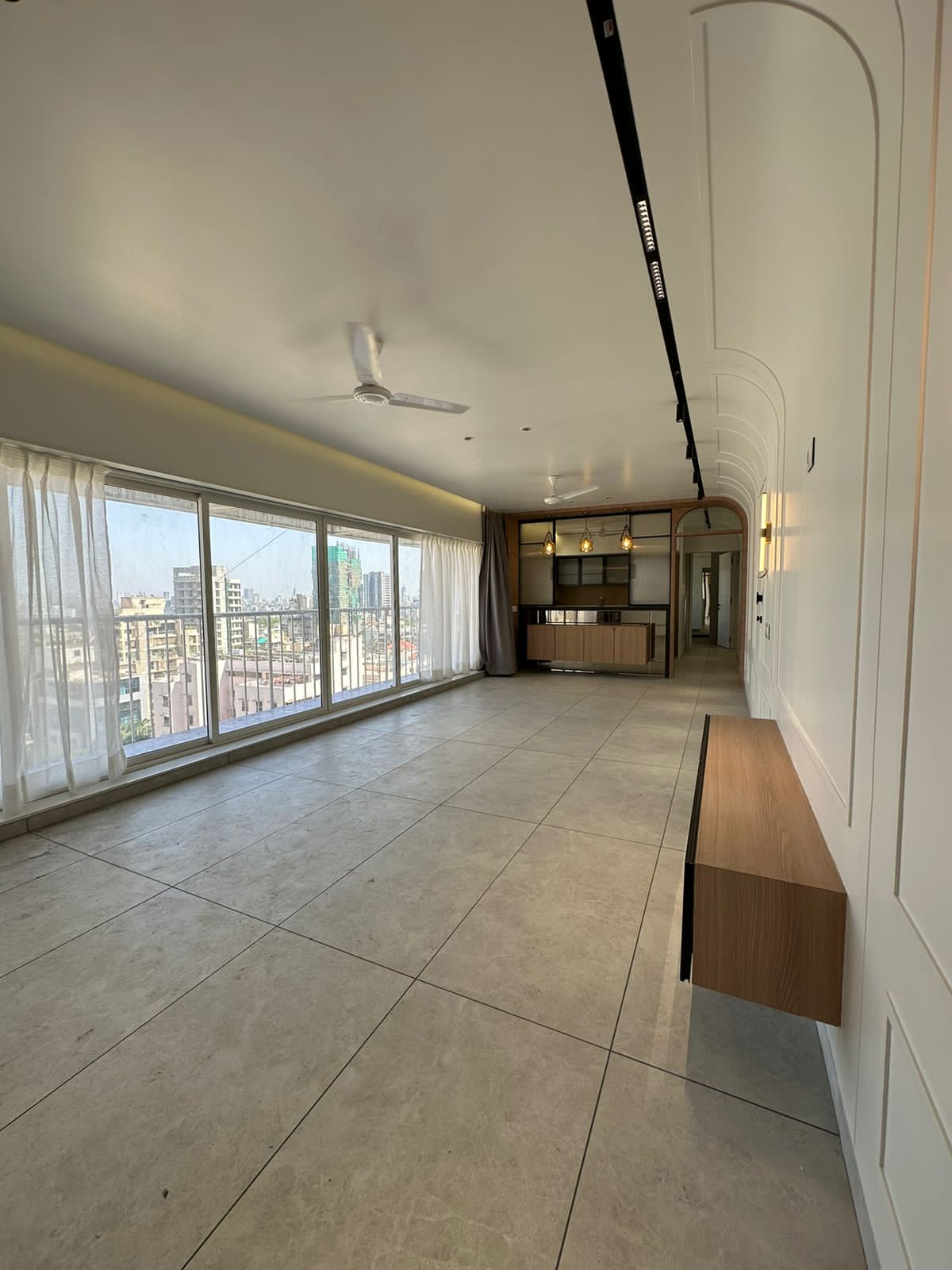 11 - Kakad Heights, Bandra West