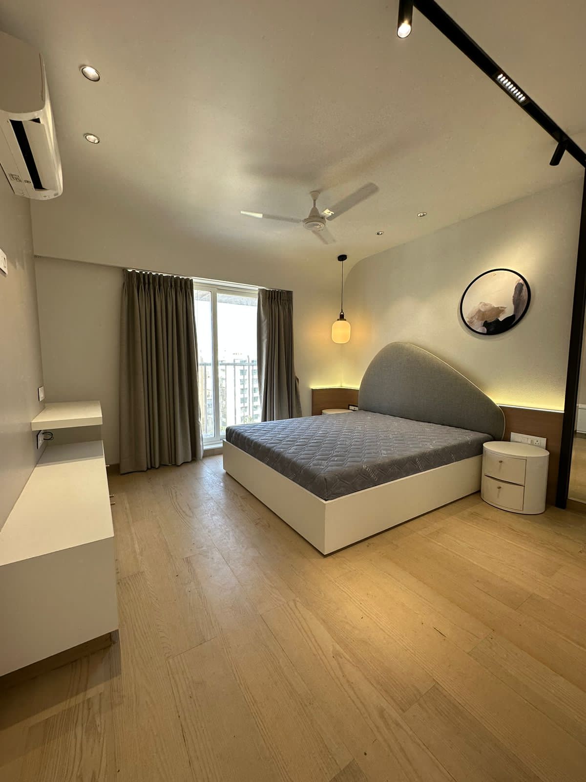 12 - Kakad Heights, Bandra West