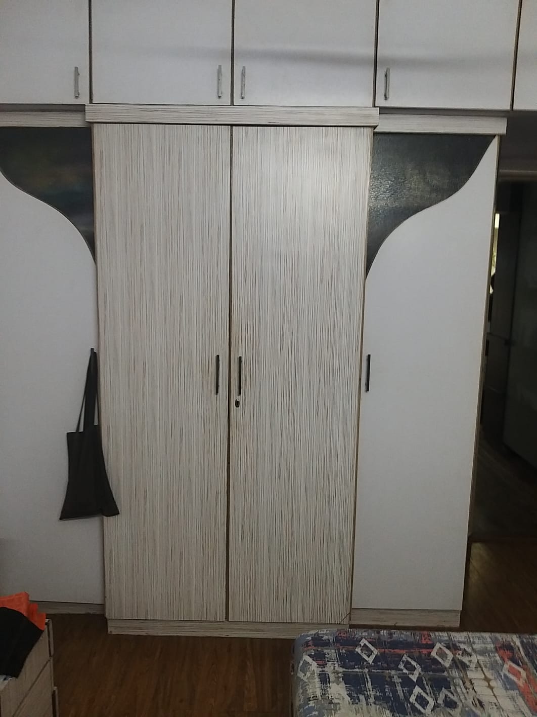 16 - New Blue Heaven Society, Andheri West