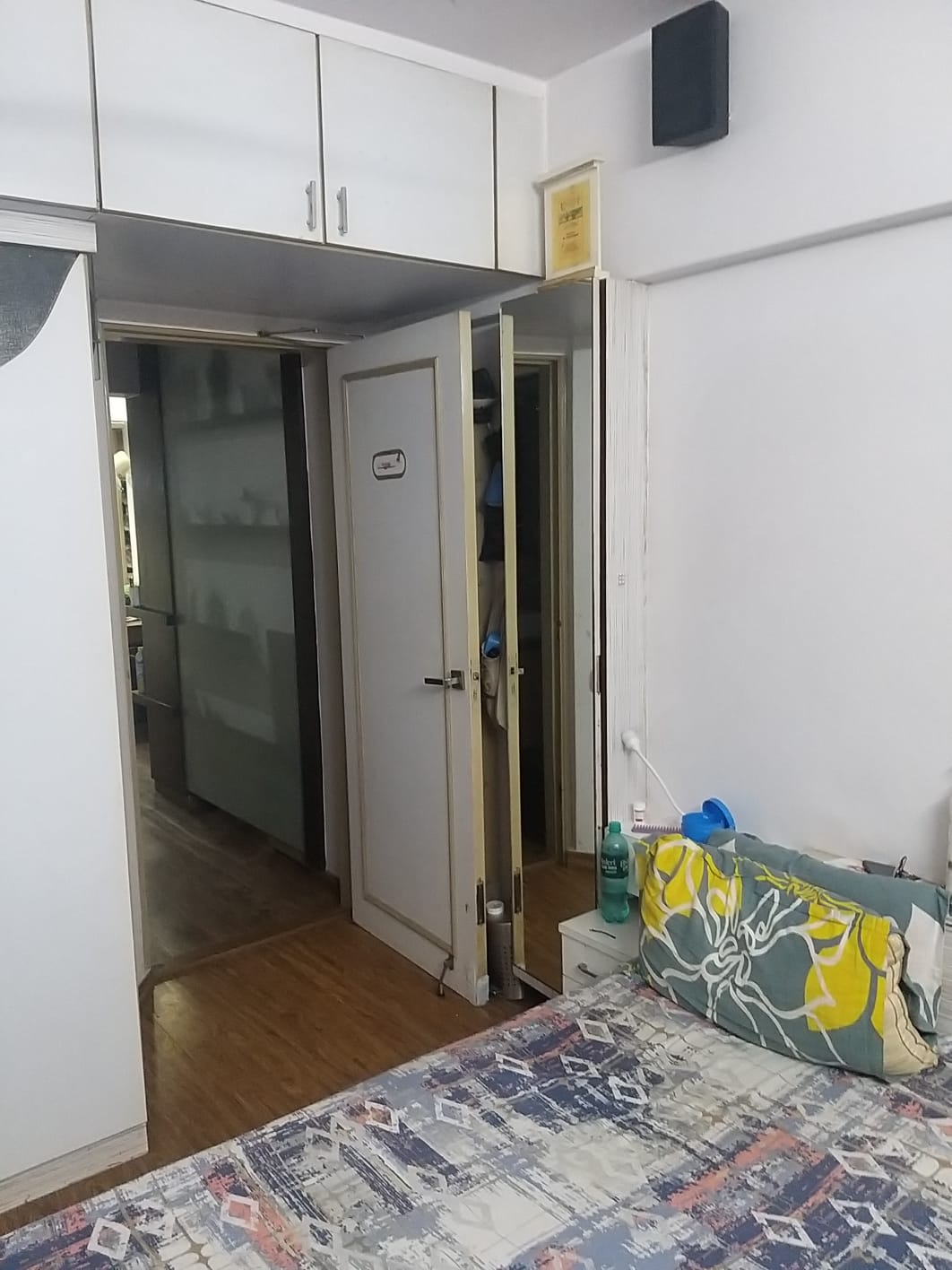 17 - New Blue Heaven Society, Andheri West