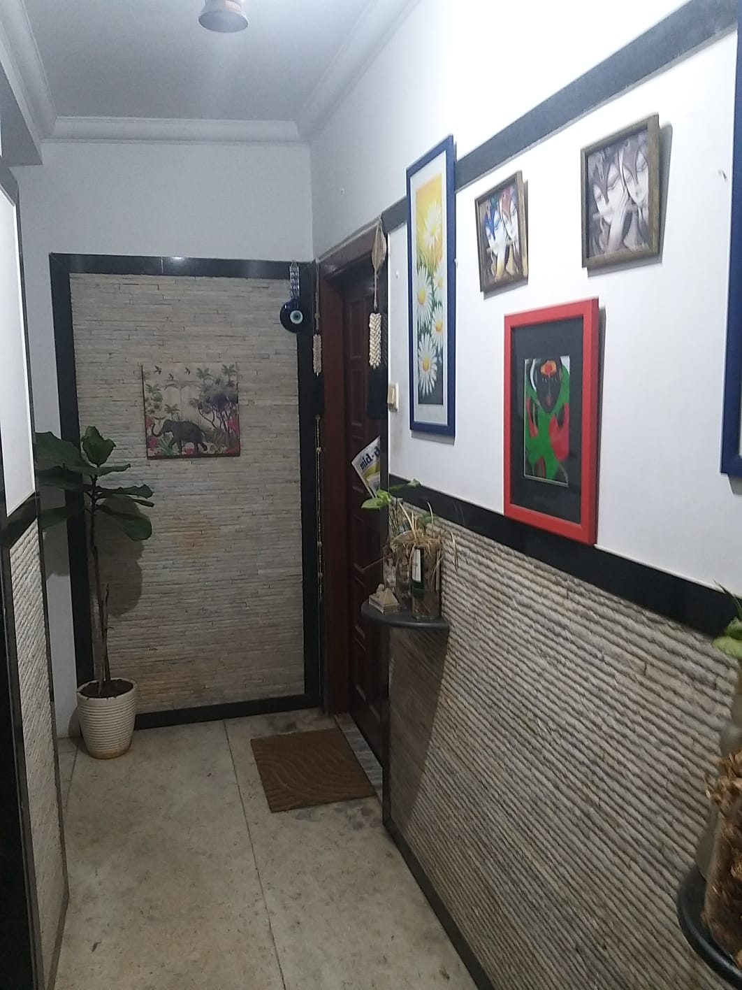 4 - New Blue Heaven Society, Andheri West