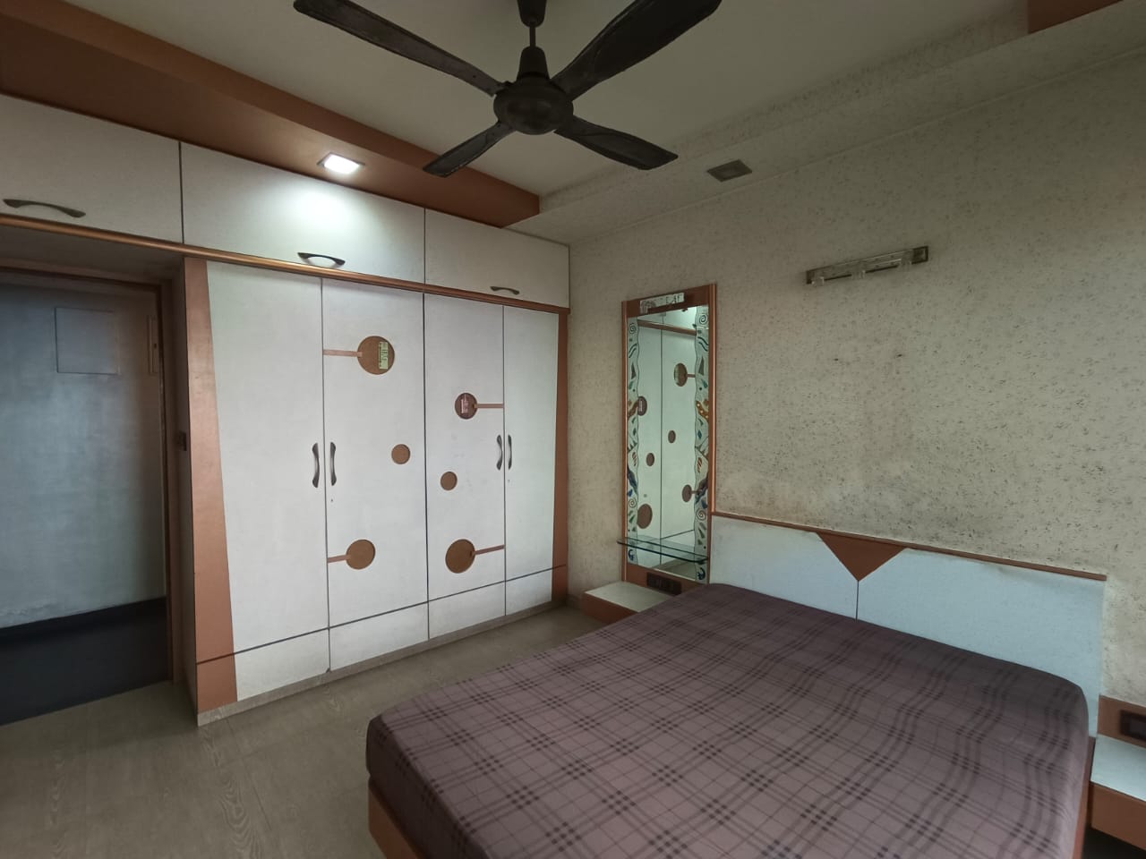 2 BHK Rameshwaram, Dahisar East — for Rent — photo 11