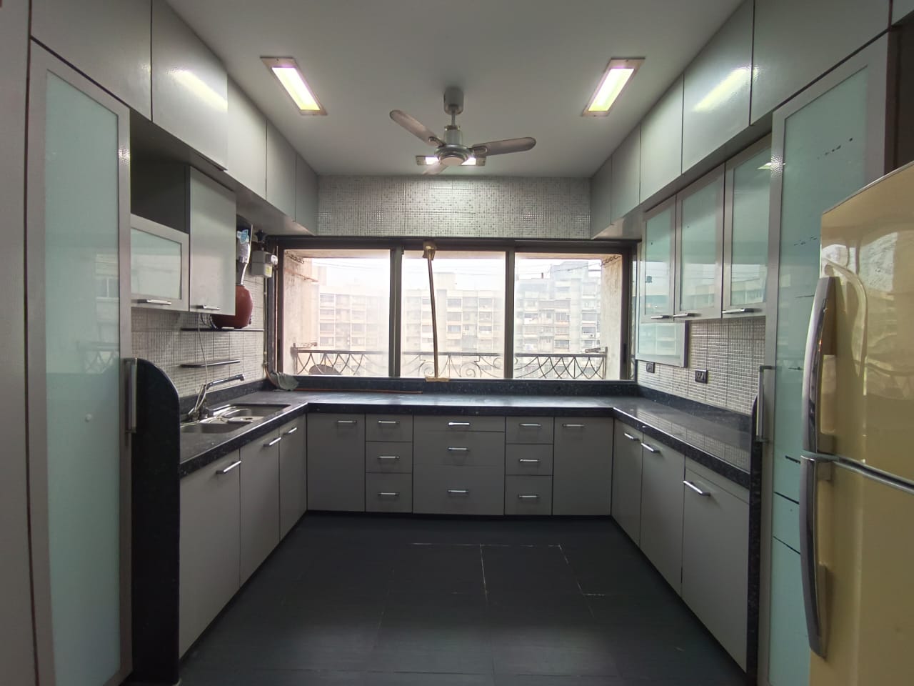 12 - Rameshwaram, Prabhadevi