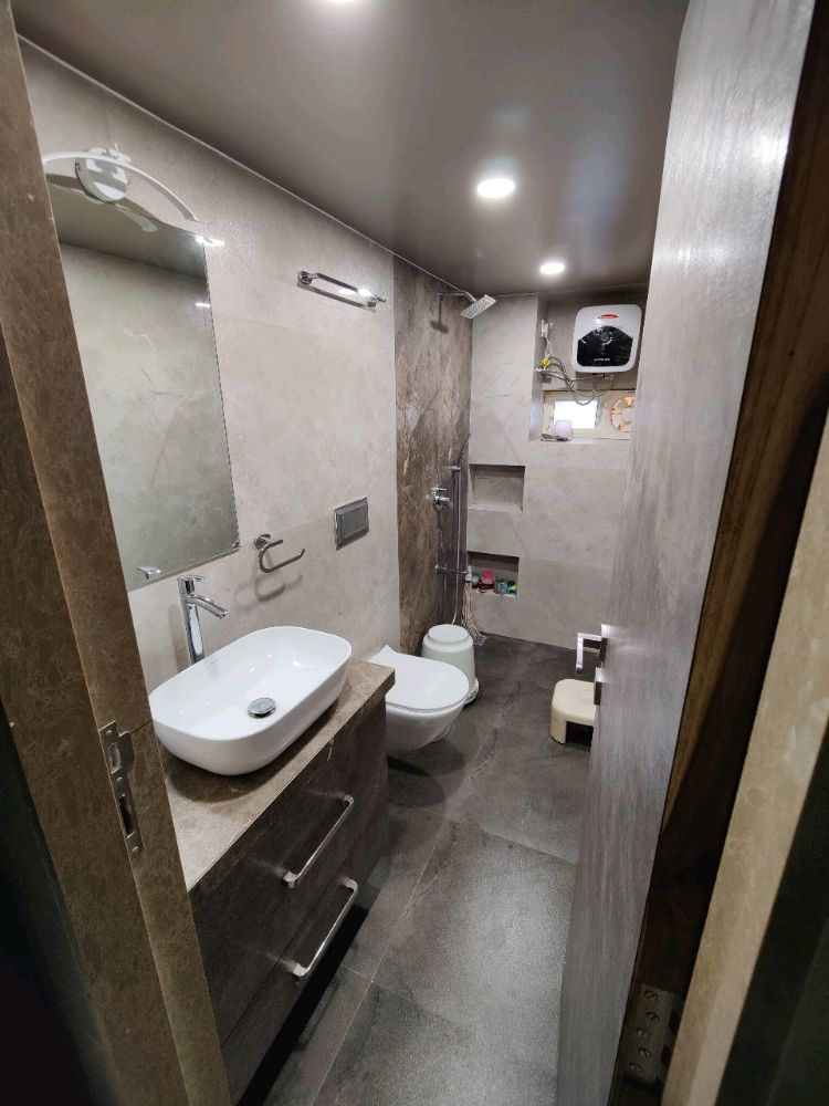 2½ BHK Semi Furnished in Khalakdina Terrace , Tardeo