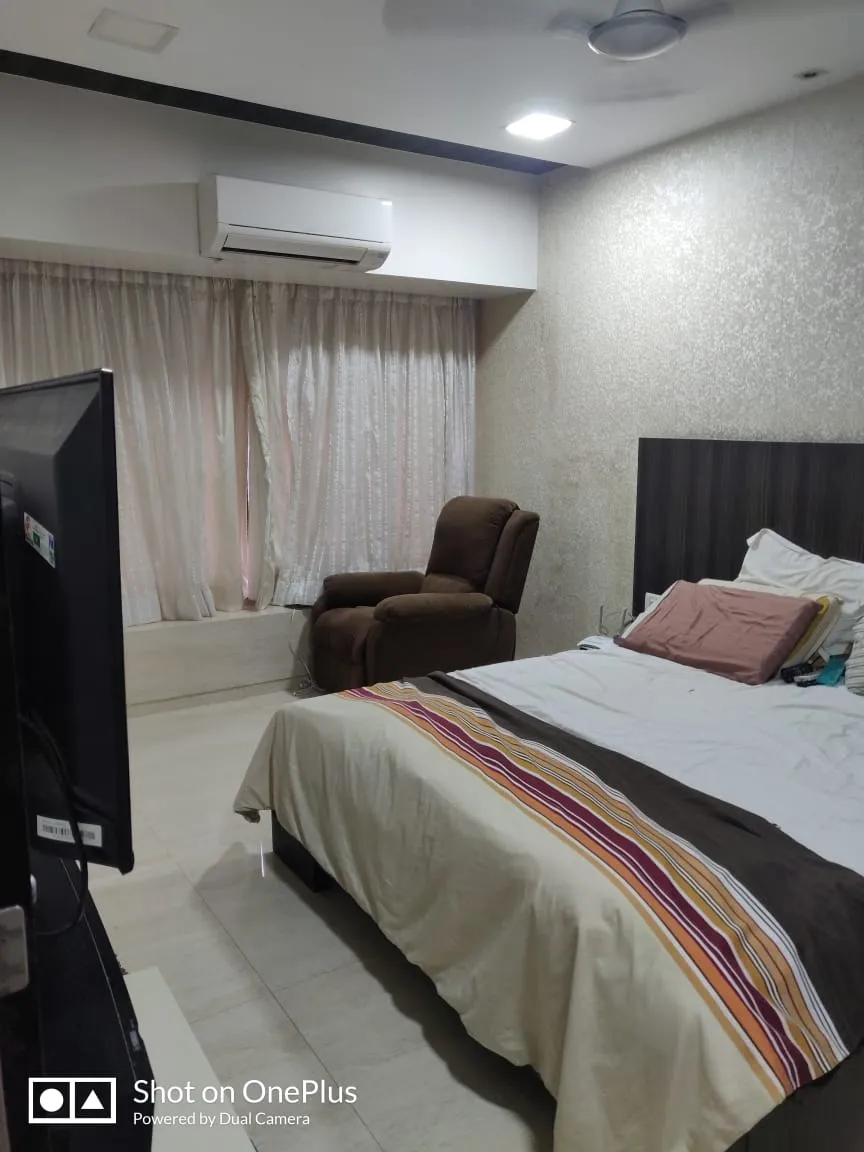 2 BHK Flats for Sale in Shirin Apartment, Tardeo