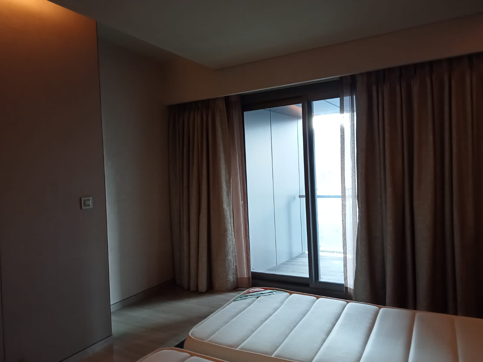 4 BHK Fully Furnished in Lodha World Crest , Lower Parel