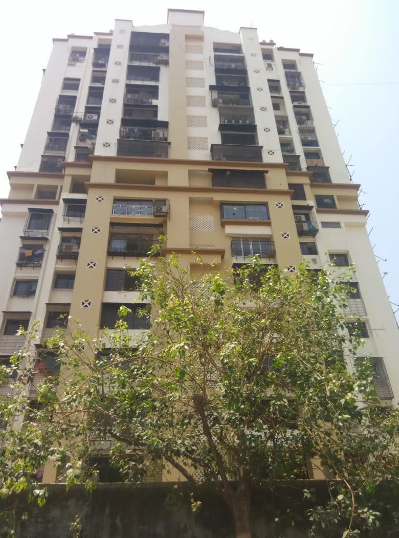 3 BHK Semi Furnished in Avanti Apartment , Worli