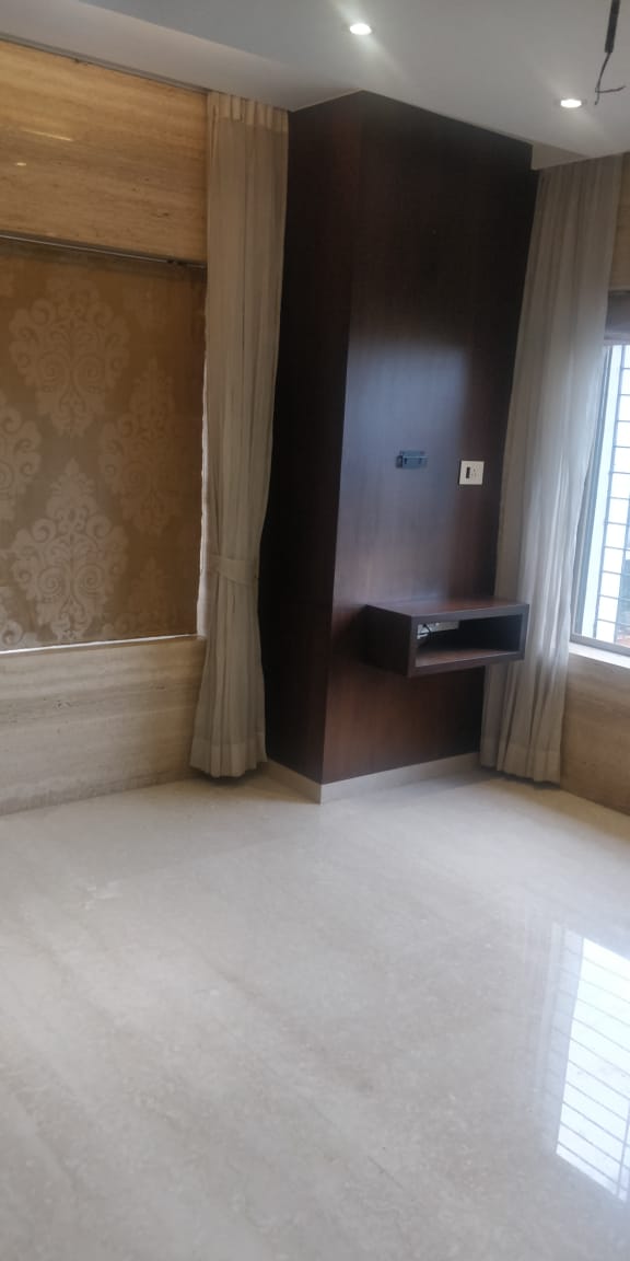 7 - Prathana Heights, Parel