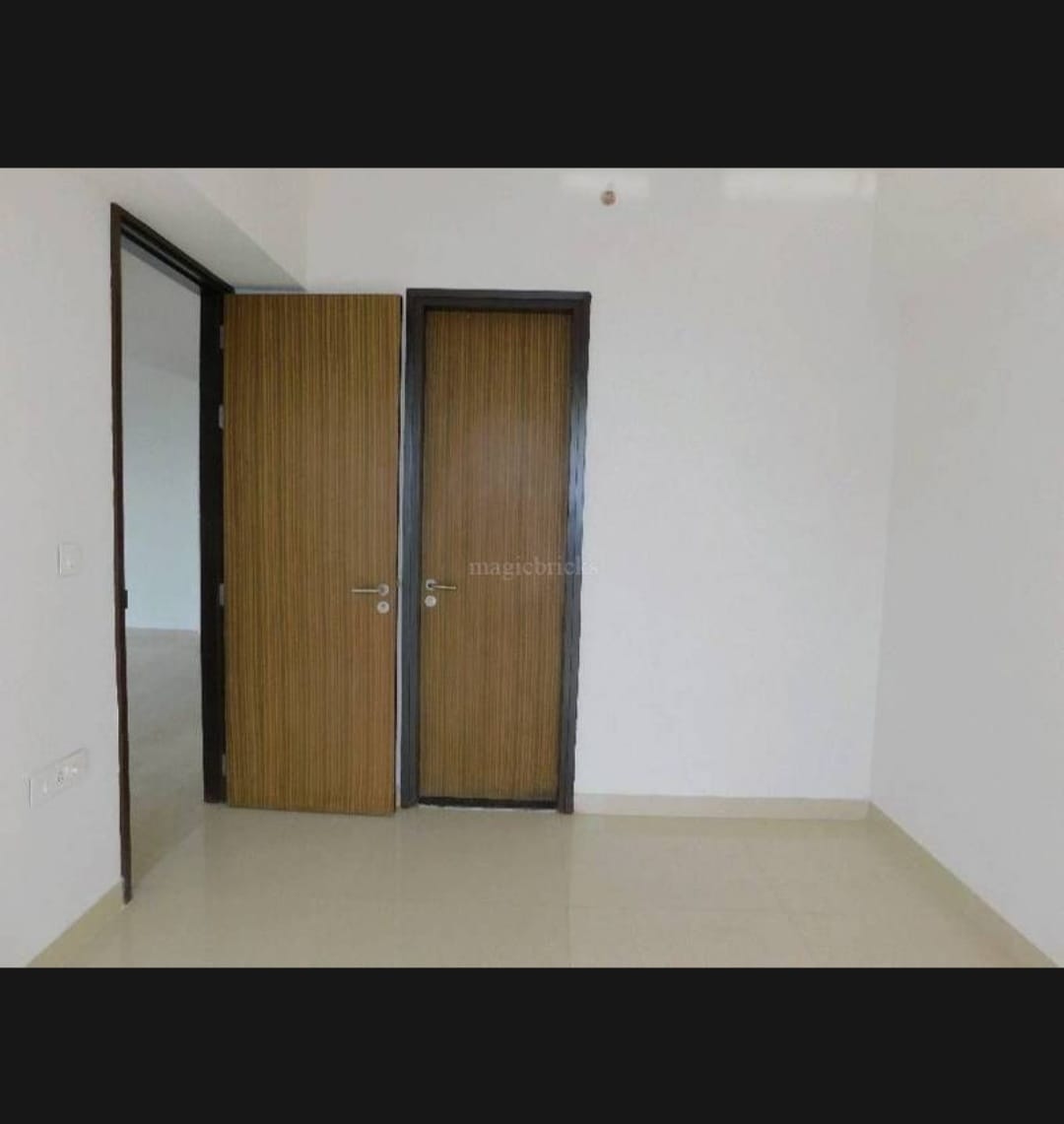 2 BHK Unfurnished in Lodha Azzuro , Parel