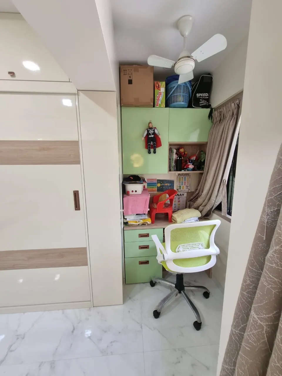 2 BHK Flats for Sale in Poonam Park CHS, Parel