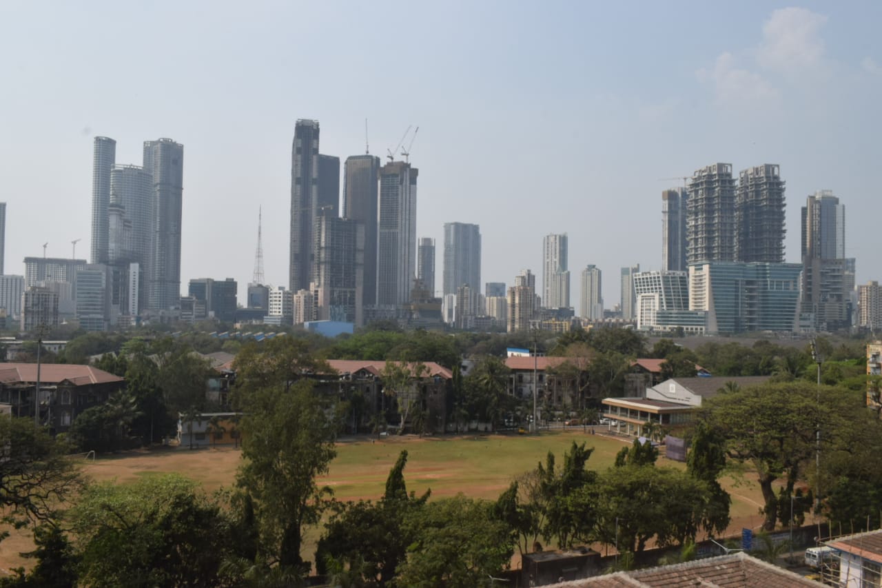 12 - Mittal Aristo, Parel