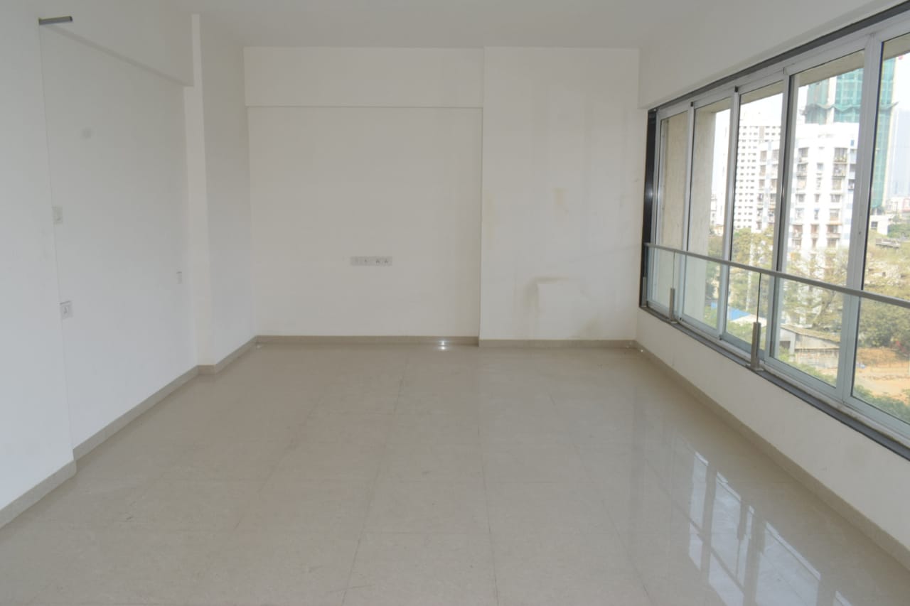 16 - Mittal Aristo, Parel