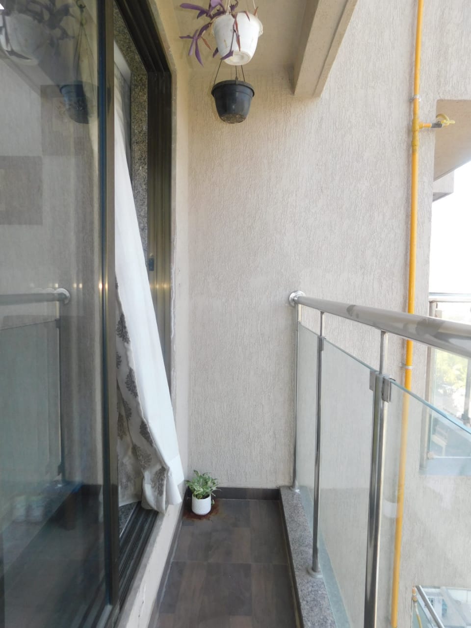 15 - Neminath Luxeria, Andheri West