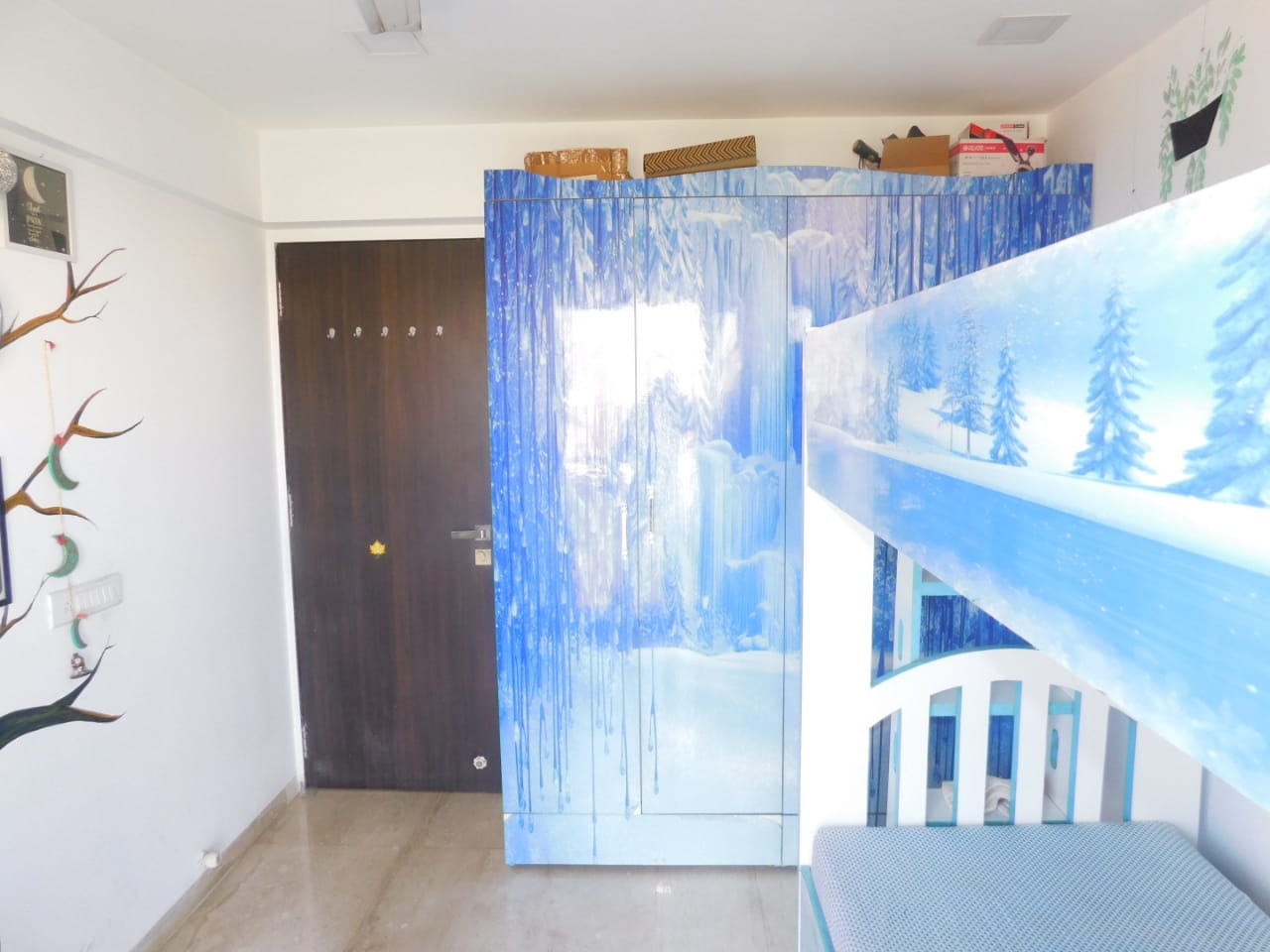 8 - Neminath Luxeria, Andheri West