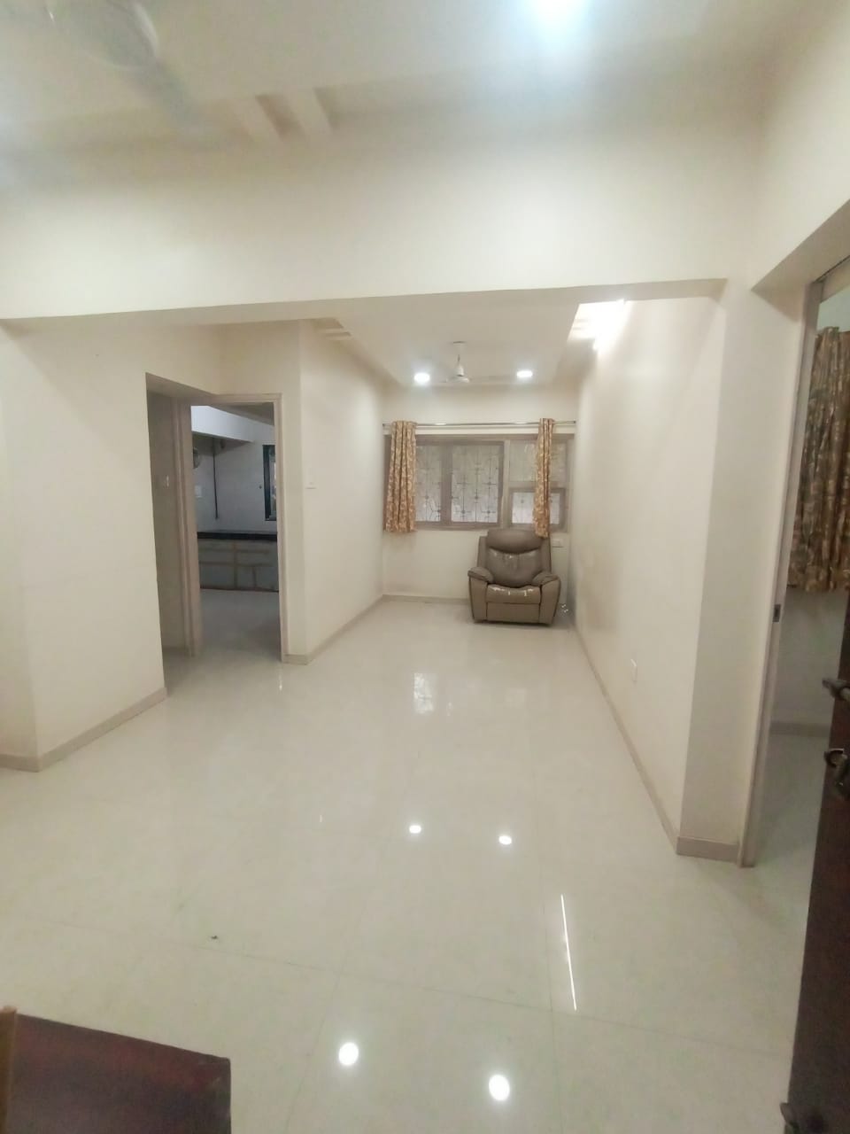 10 - Beach Tower, Prabhadevi