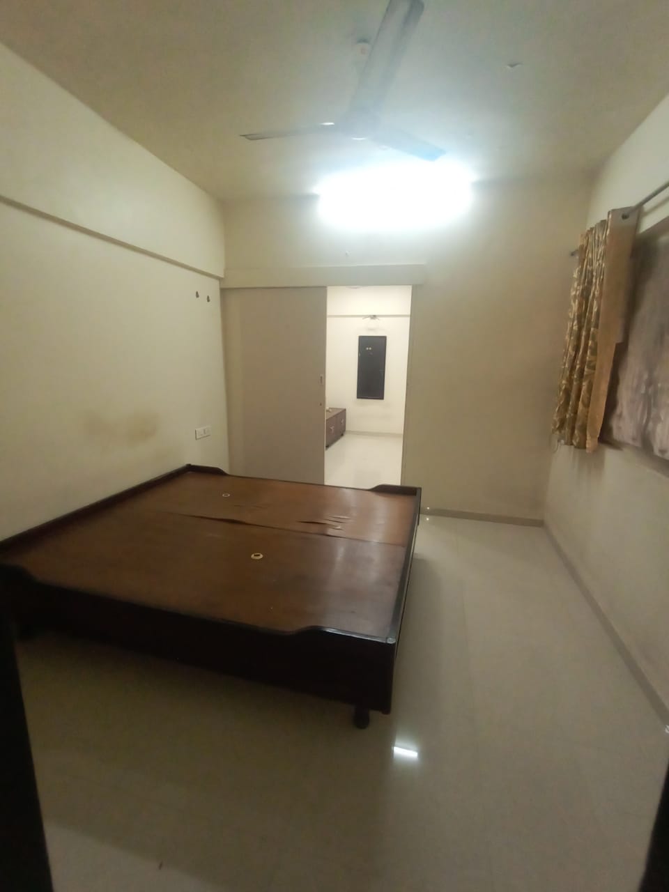 5 - Beach Tower, Prabhadevi