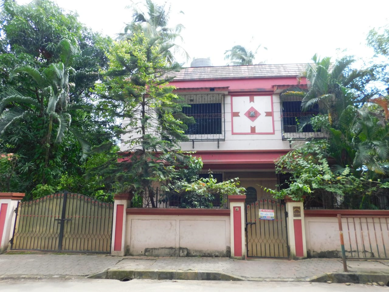 6 BHK Flats for Sale in Indira Sadan, Santacruz East