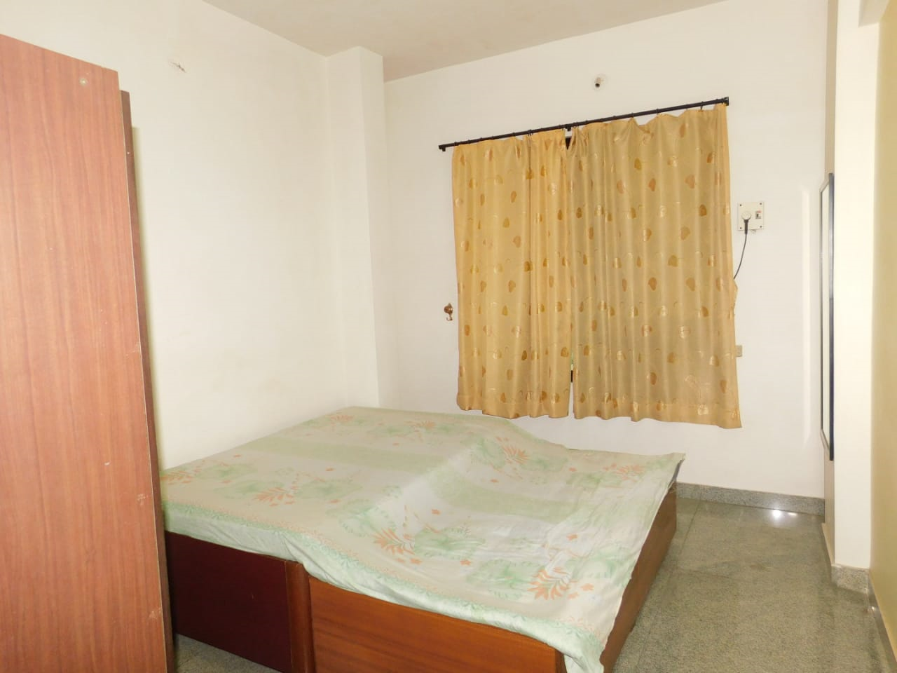 14 - Indira Sadan, Santacruz East