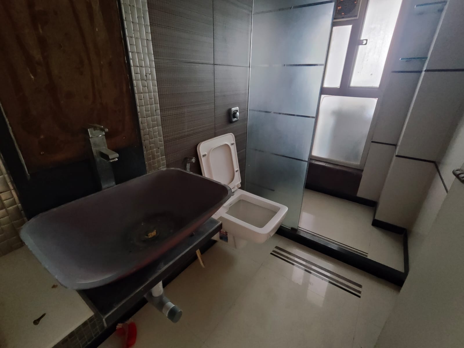 2 BHK Kanchan Ganga, Andheri West — for Sale — photo 4