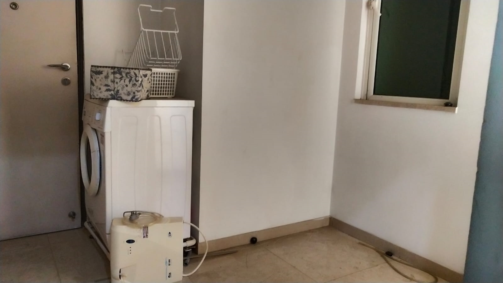 3 BHK Semi Furnished in Glen Dale , Powai