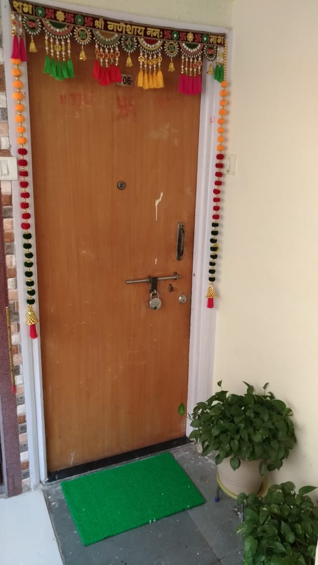 2 BHK Semi-Furnished in Vatsalya , Kandivali West