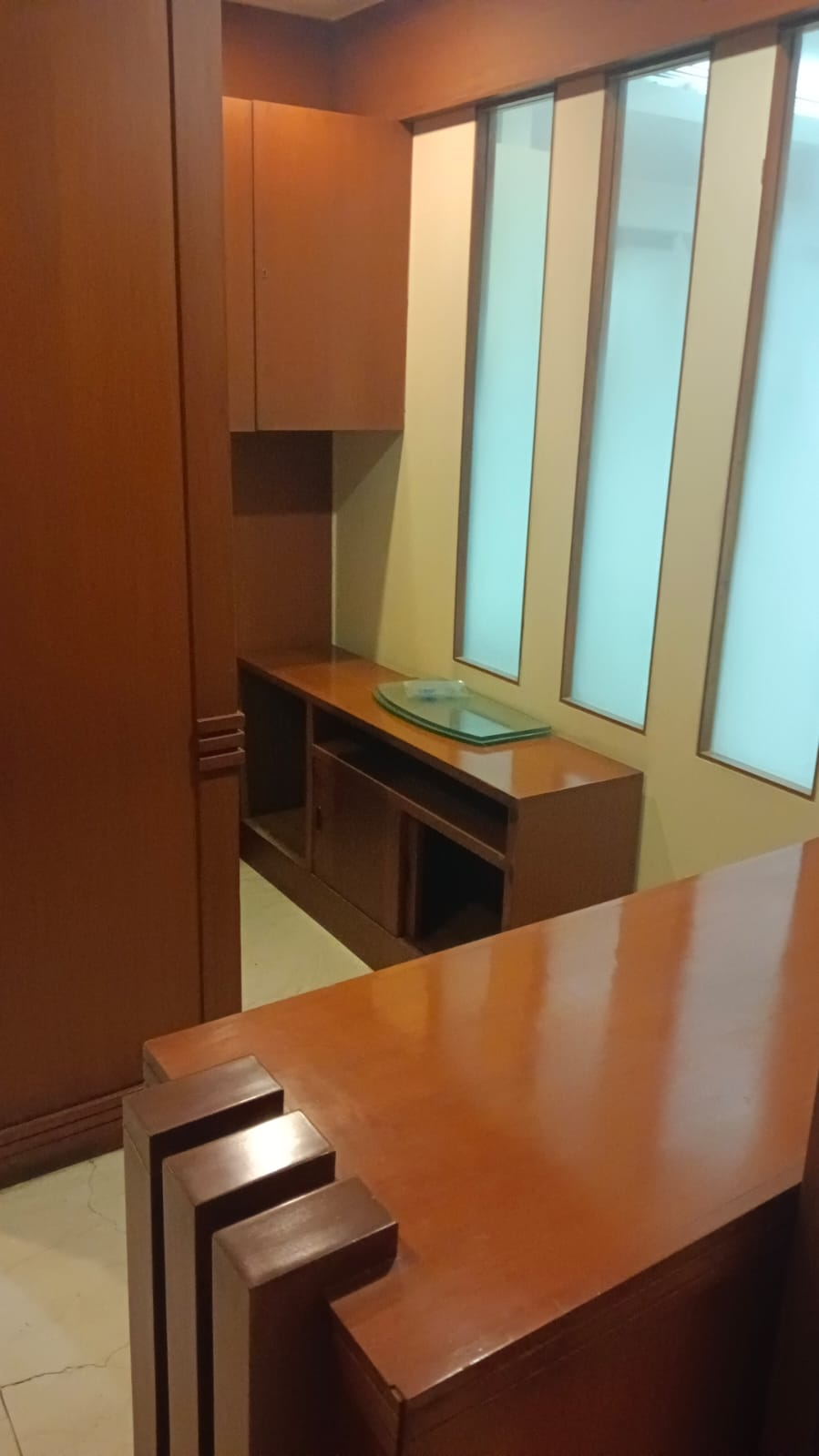 Office Space Offices on Rent in Mittal Chamber, Nariman Point