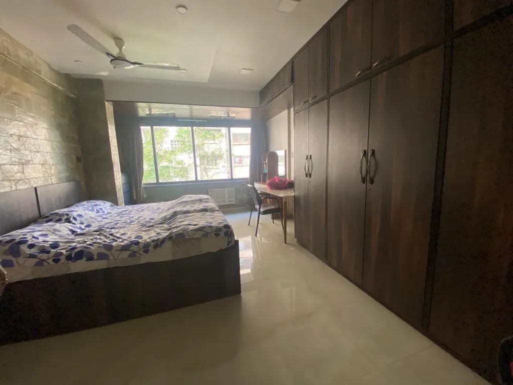 5 BHK Flats for Sale in New Shree Sagar, Nepeansea Road