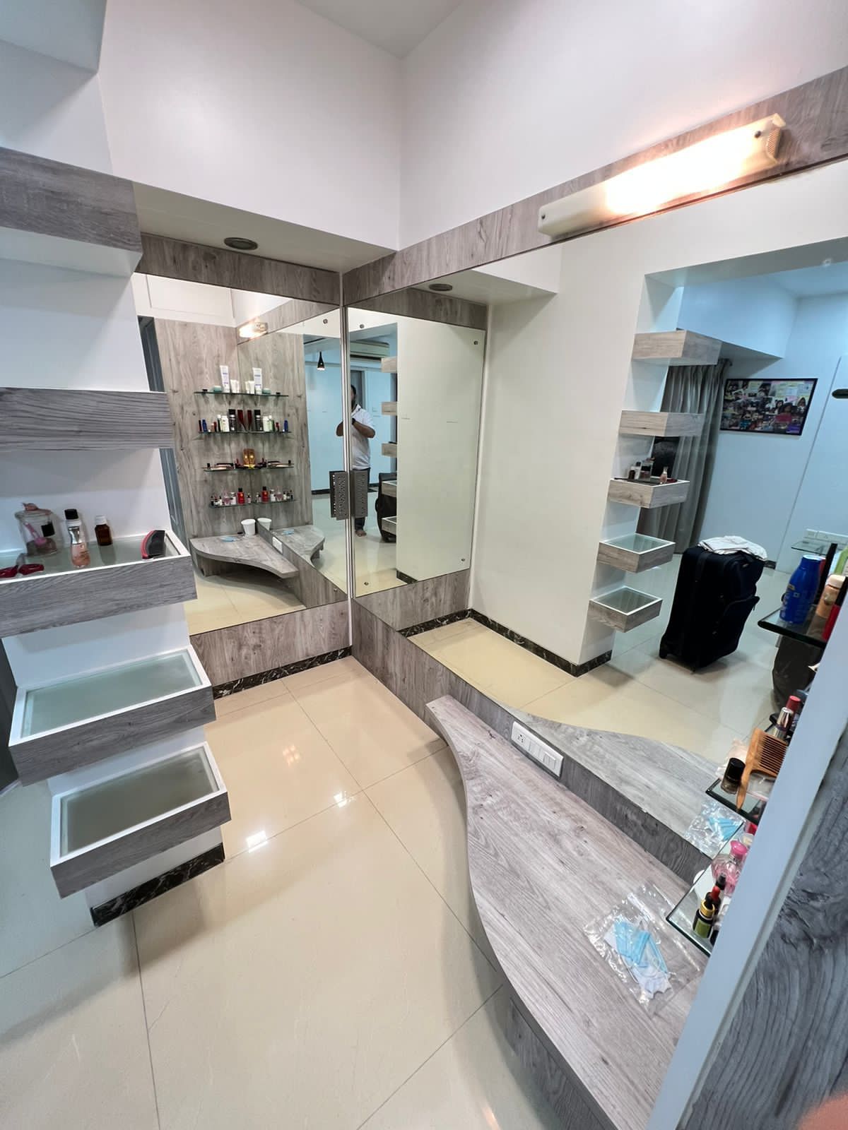 14 - Mayfair Villa, Khar West