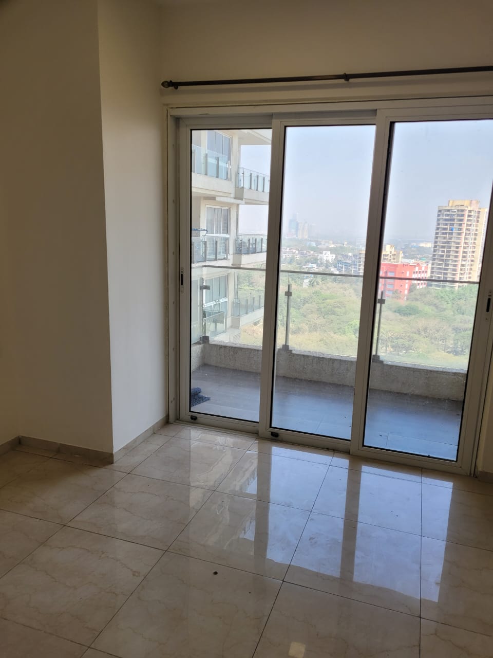 12 - L&T Crescent Bay, Parel