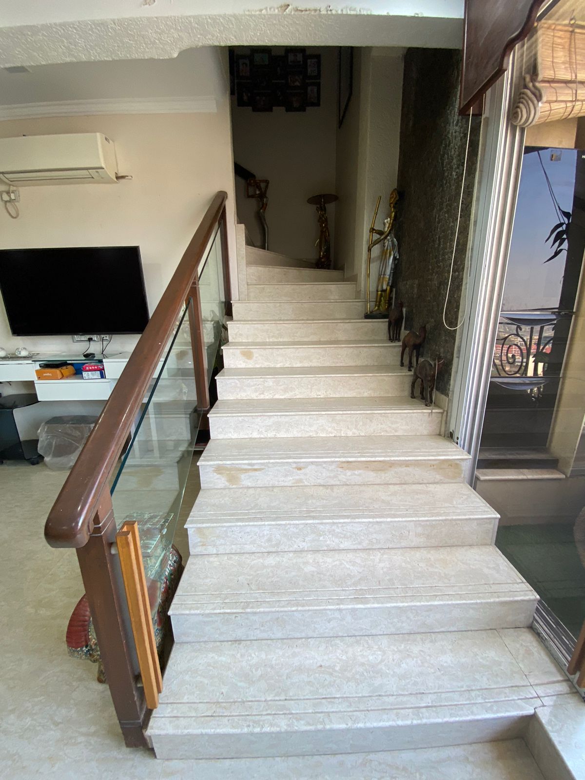 11 - Raheja Regency, Sion