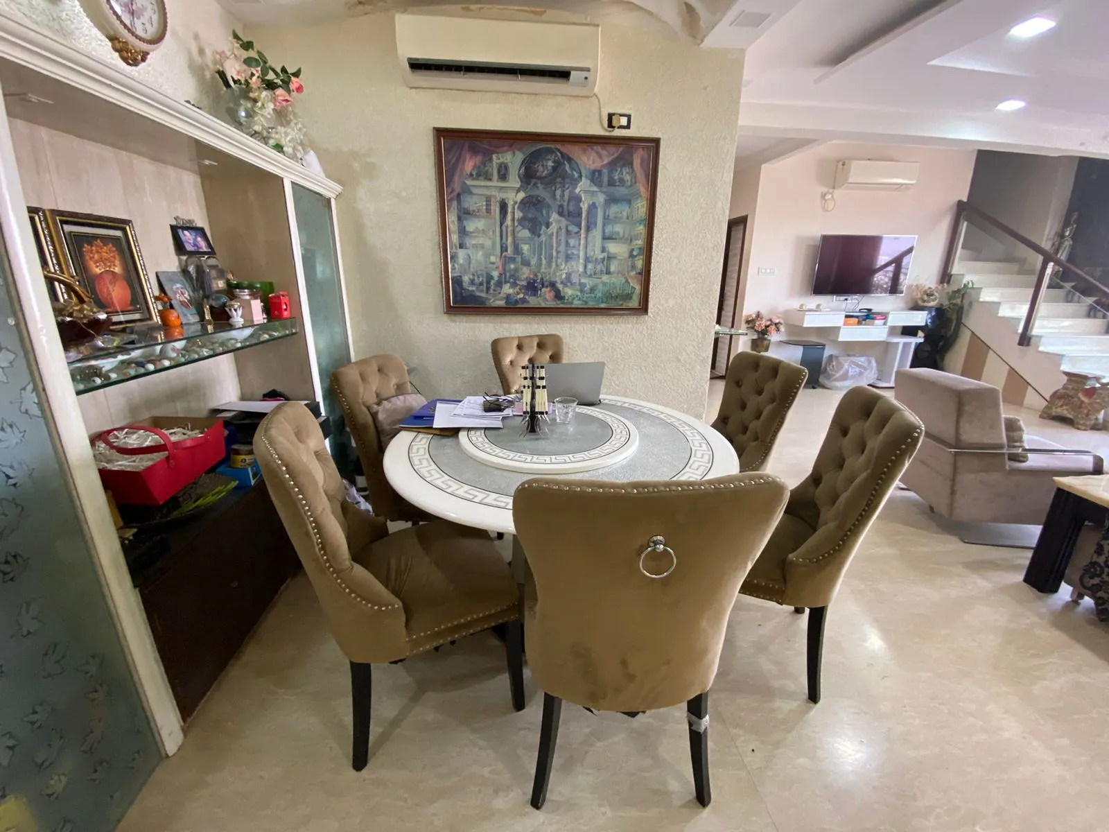 4 BHK Flats on Rent in Raheja Regency, Sion