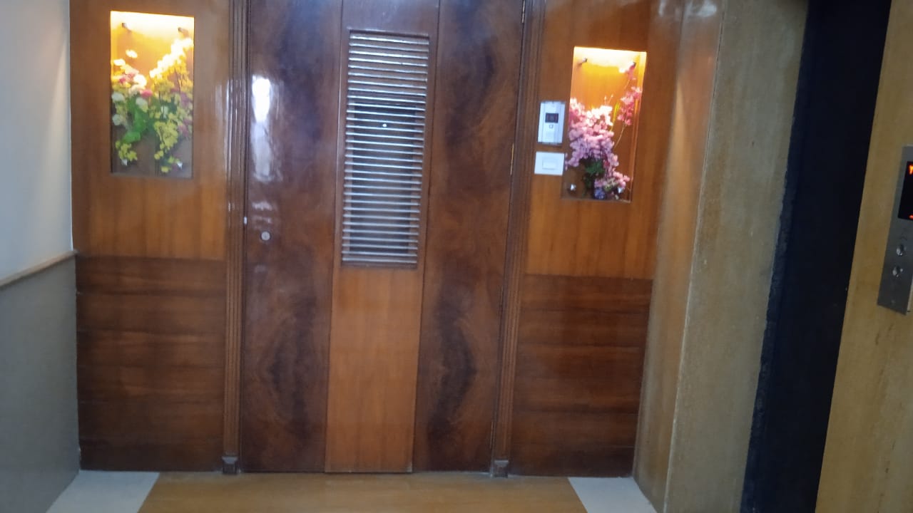 13 - Dosti Elite, Sion