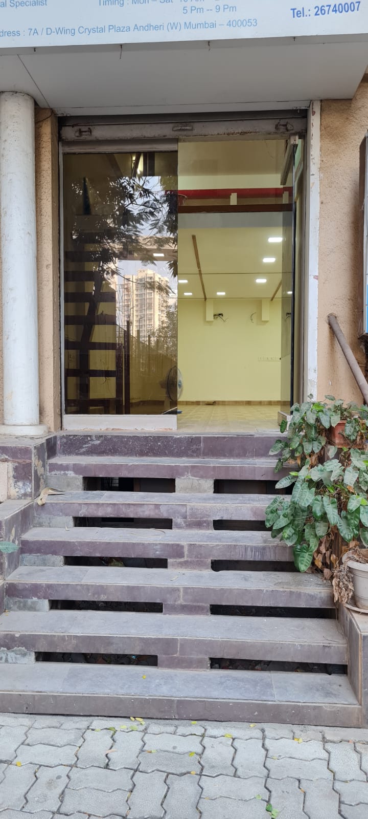Office Space Semi-Furnished in Crystal Plaza , Andheri West