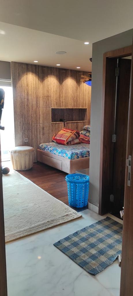 12 - Libra Tower, Bandra West