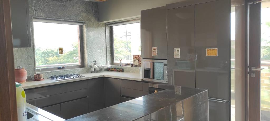 27 - Libra Tower, Bandra West