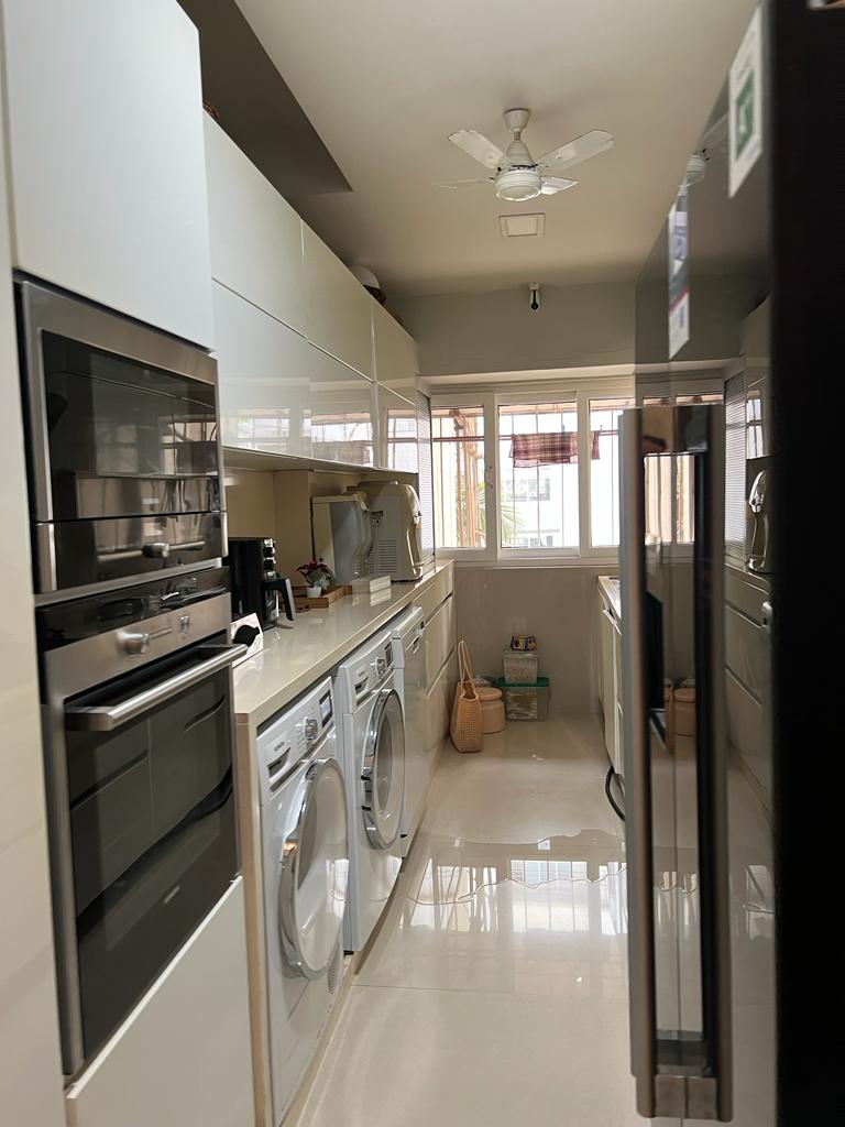 11 - Sea Spring, Bandra West