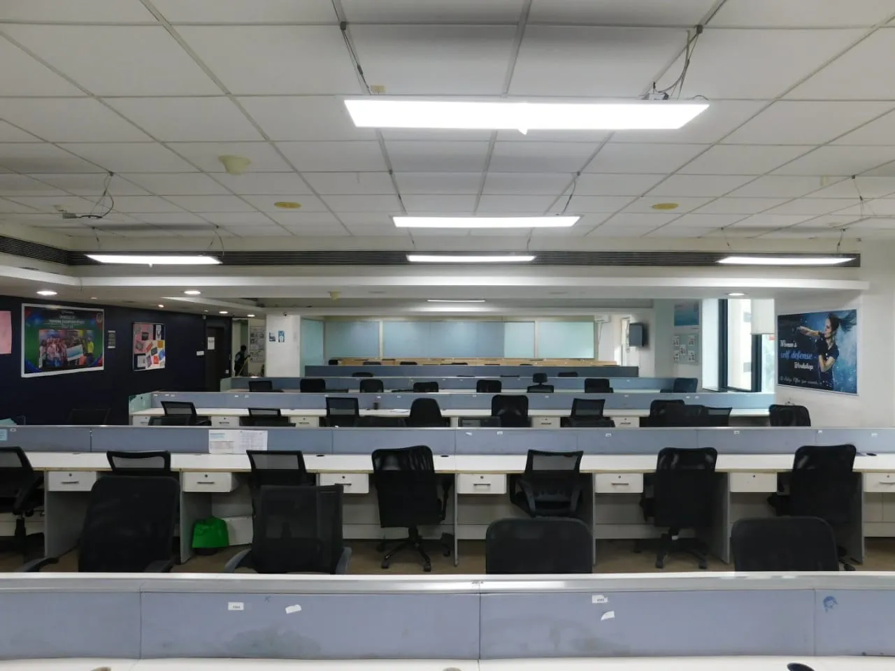  Offices for Sale in Raheja Plaza, Ghatkopar West