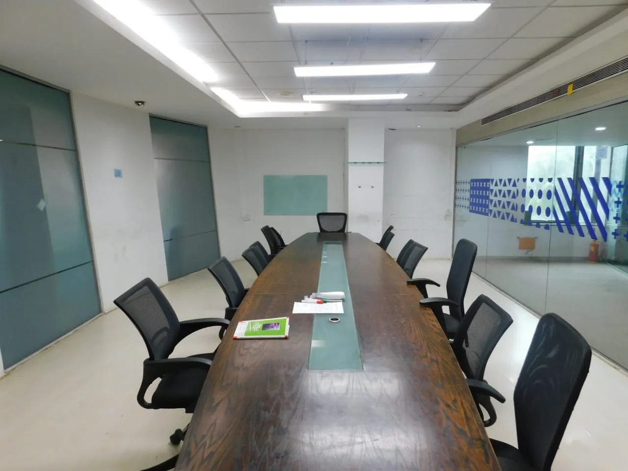  Offices for Sale in Raheja Plaza, Ghatkopar West