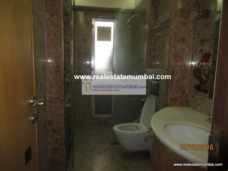 Bathroom 22 - Amogh, Juhu