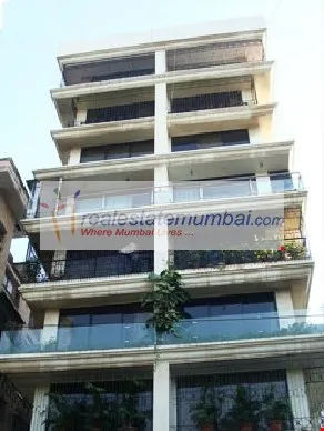 4 BHK Flats on Rent in Lords, Bandra West
