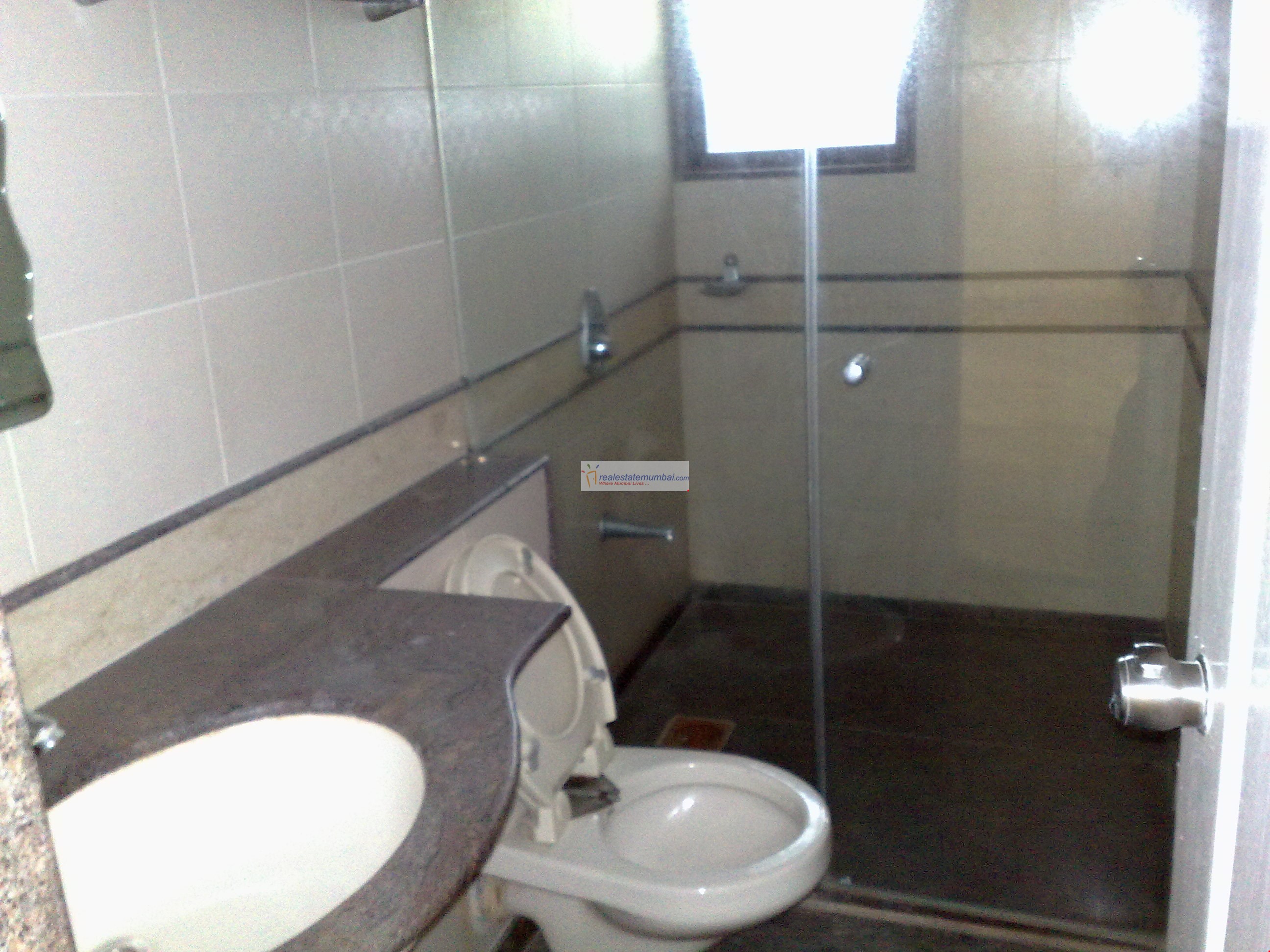 Bathroom 1 - Flora, Khar West