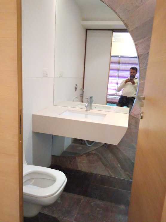 Bathroom 4 - United Classic, Bandra West