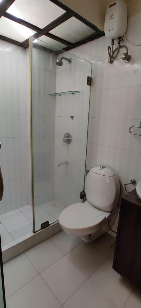 Bathroom 2 - Hormuzd, Bandra West